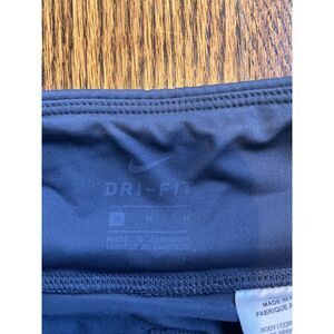 Nike Dri-Fit Crop Running Leggings - Size Medium - Style - 938602-471